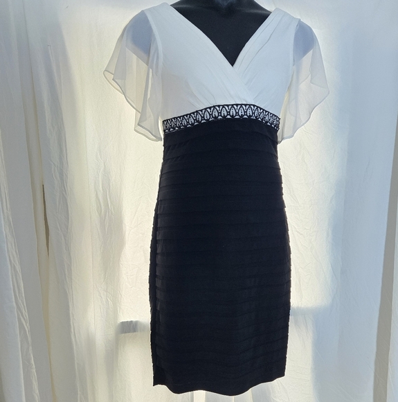 Scarlett Night Event Dress EUC - Picture 4 of 10